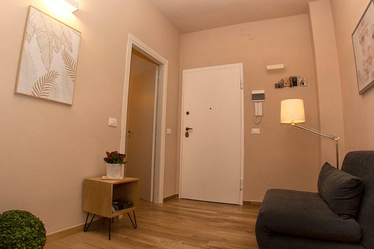 Casalou' Apartment Sarzana Exterior photo